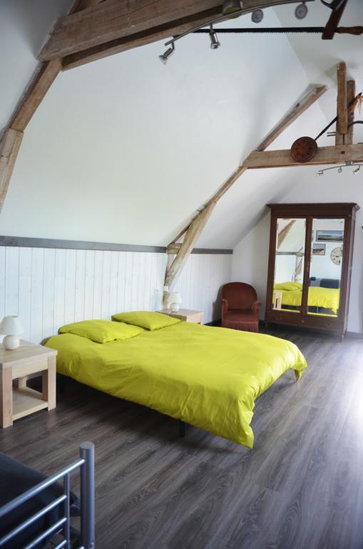 Bed and Breakfast La Petite Ferme Mazé Pokój zdjęcie