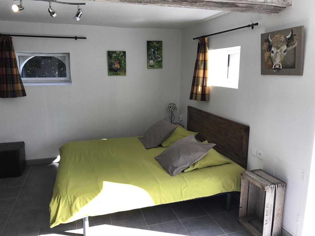 Bed and Breakfast La Petite Ferme Mazé Zewnętrze zdjęcie