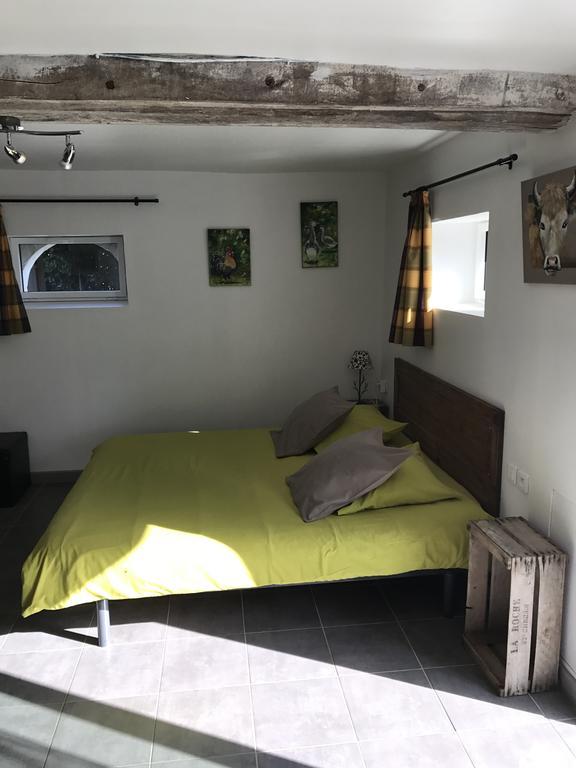 Bed and Breakfast La Petite Ferme Mazé Zewnętrze zdjęcie